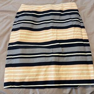 Ann Taylor skirt, size 2p